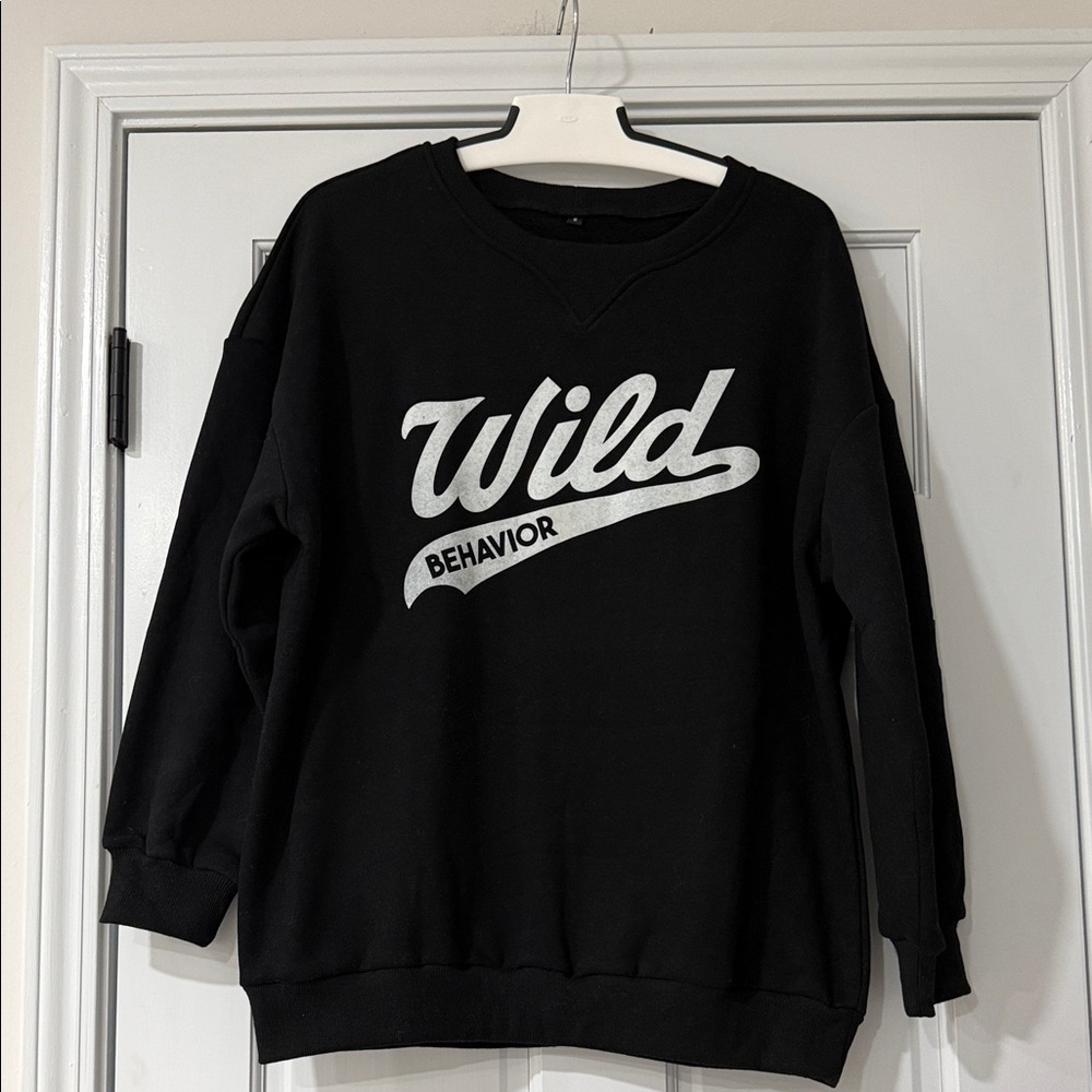 Wild Behavior Crewneck Sweatshirt | Black Sweater Size S Oversized Fleece